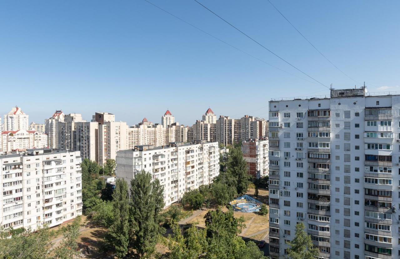 Чудова Квартира Для Відпочинку І Роботи На Оболоні 基輔 外观 照片